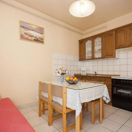 Apartments Zdenka โบรดาริตซา ภายนอก รูปภาพ