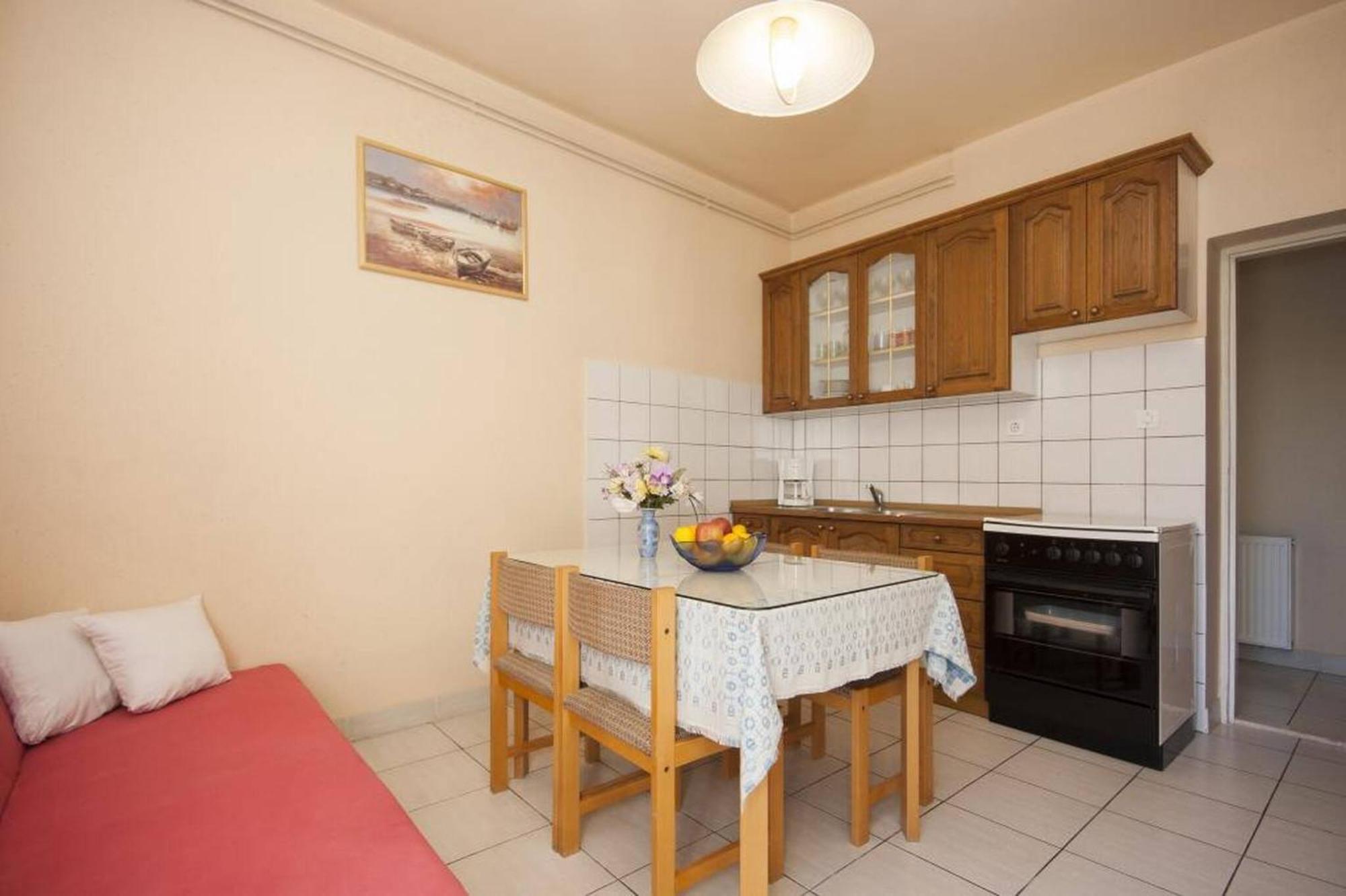 Apartments Zdenka โบรดาริตซา ภายนอก รูปภาพ